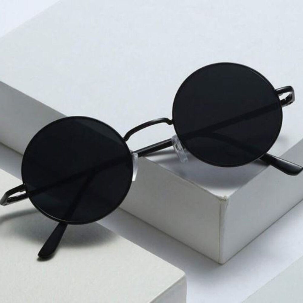 NWT, Black Retro Small Round Fashionable Sunglasses
